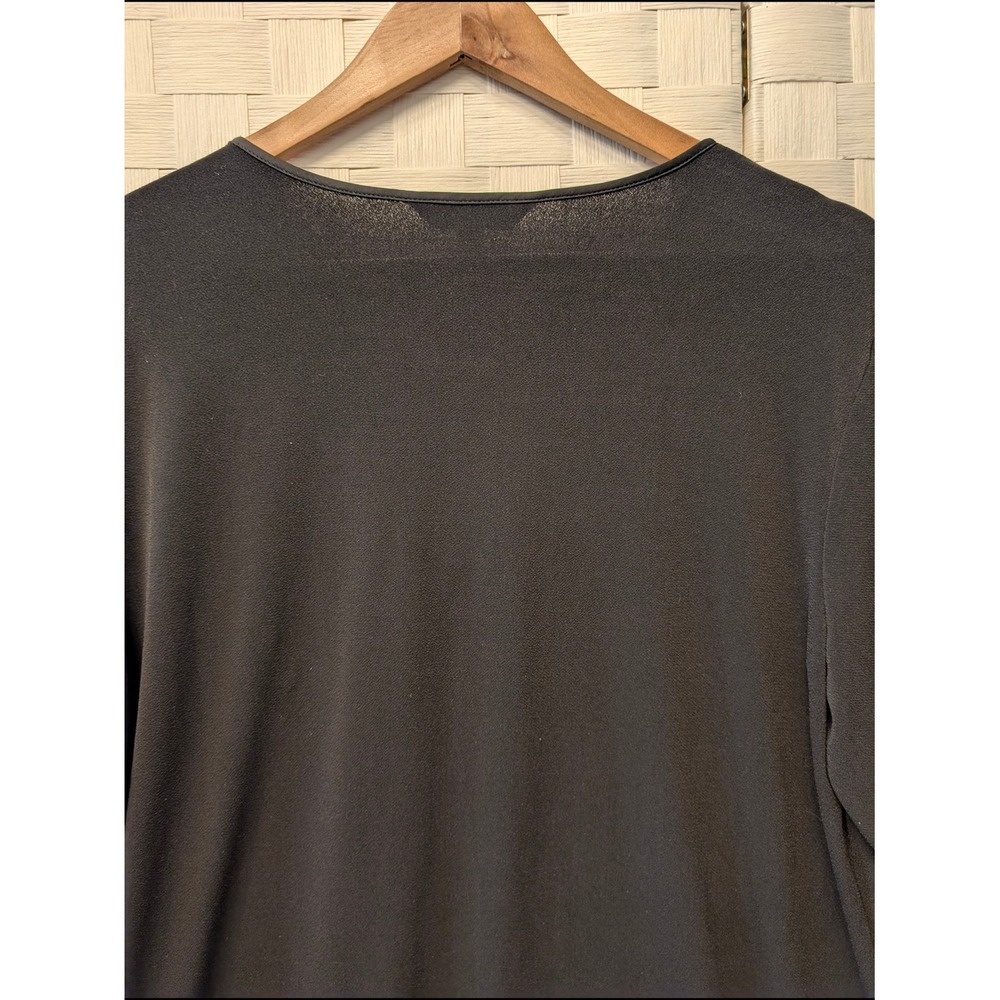 Banana Republic Black Split V-Neck Satin Trim Crepe Top Large Womens Top - Picture 7 of 10